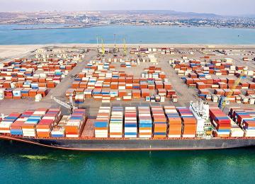 Iran’s Trade Slips in Value Despite Higher Volumes